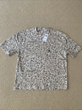 NWT Hollister boxy crop tee